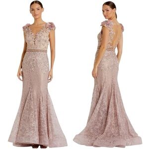 NWT Mac Duggal Embroidered Illusion Appliqued Bodice Gown Size 4 in Mocha